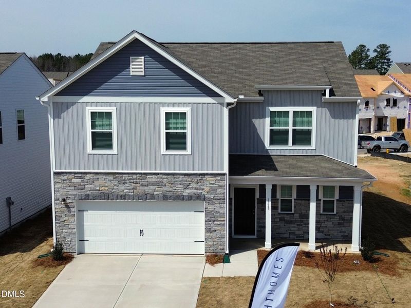 Front of lot 281 Front of lot 281
