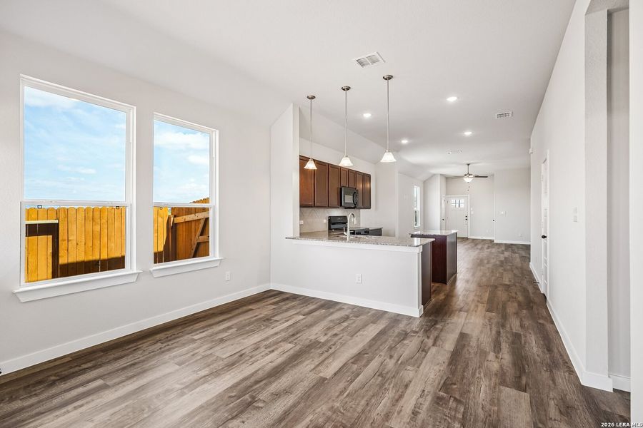 Spacious, unfurnished interior of a new home in Red Hawk Landing, San Antonio (Image 16). Spacious, unfurnished interior of a new home in Red Hawk Landing, San Antonio (Image 16).