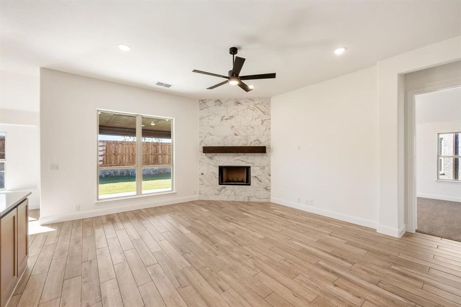 Spacious, unfurnished interior of a new home in Bear Creek Classic 60, Lavon (Image 29). Spacious, unfurnished interior of a new home in Bear Creek Classic 60, Lavon (Image 29).