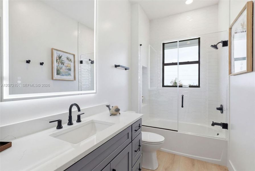 Furnished interior view inside a new home in , Melbourne Beach (Image 54).