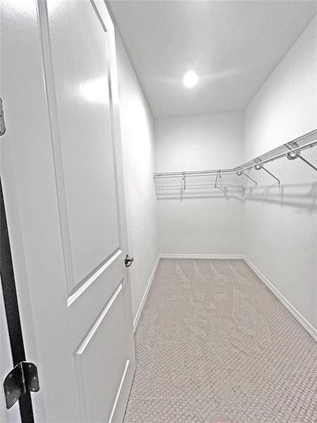 Spacious, unfurnished interior of a new home in Calesa Township, Ocala (Image 20).
