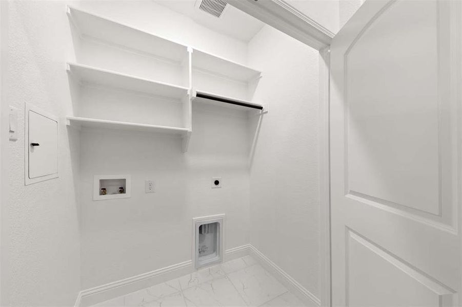 Alamor_Representative Photo_16