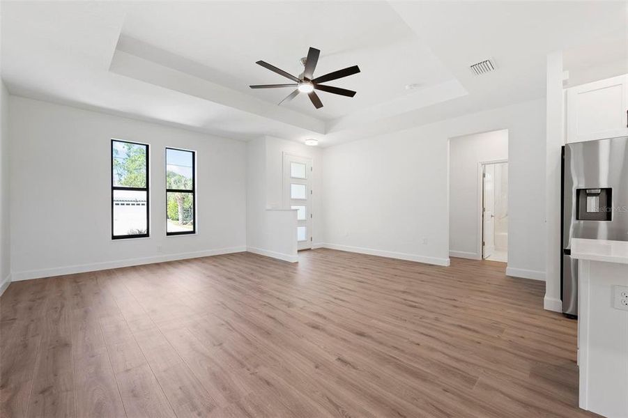 Spacious, unfurnished interior of a new home in , North Port (Image 12).