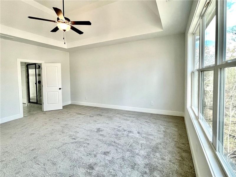 Spacious, unfurnished interior of a new home in , Waleska (Image 17).