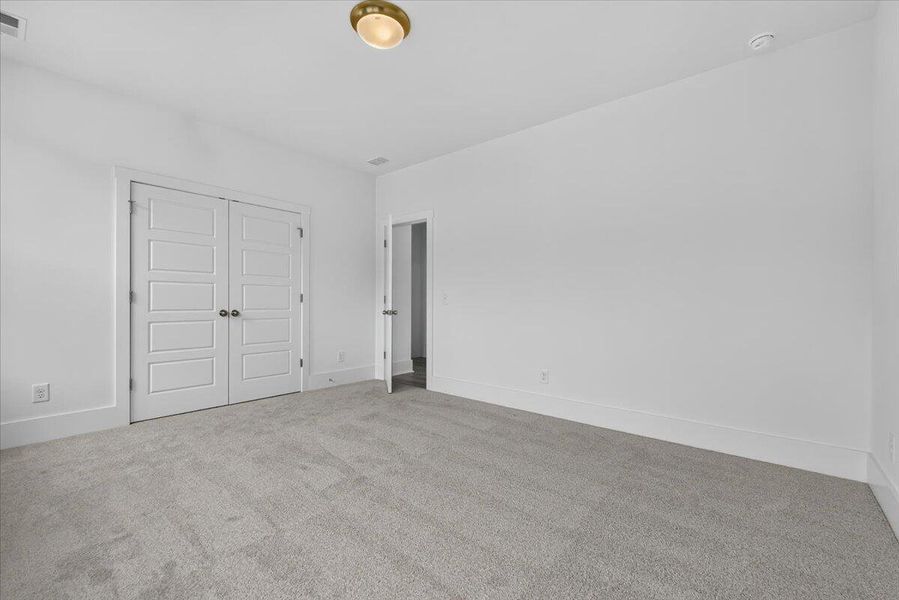 Spacious, unfurnished interior of a new home in , Ravenel (Image 34). Spacious, unfurnished interior of a new home in , Ravenel (Image 34).