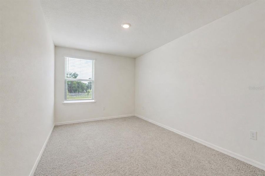 Spacious, unfurnished interior of a new home in , Kissimmee (Image 15).