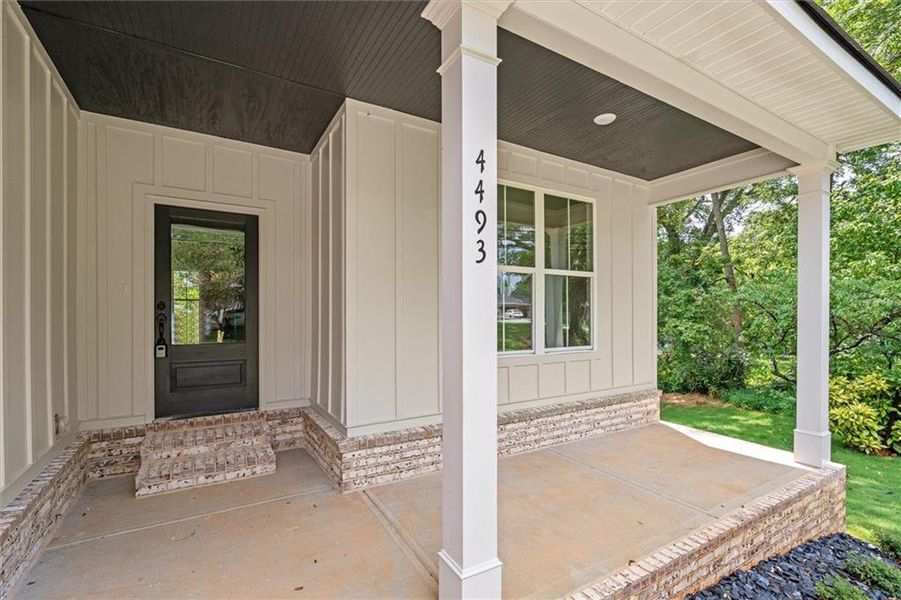 Exterior details and patio area of a home in , Tallapoosa (Image 3).