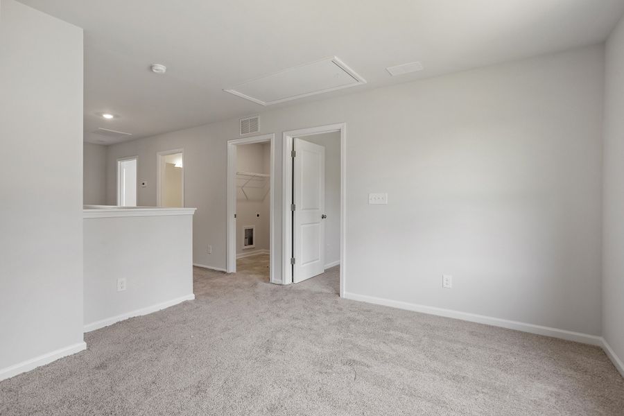 Spacious, unfurnished interior of a new home in Cambridge Reserve, Angier (Image 29). Spacious, unfurnished interior of a new home in Cambridge Reserve, Angier (Image 29).
