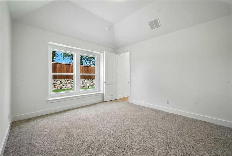 Spacious, unfurnished interior of a new home in Heritage Ranch: 50ft. lots, Sherman (Image 21). Spacious, unfurnished interior of a new home in Heritage Ranch: 50ft. lots, Sherman (Image 21).