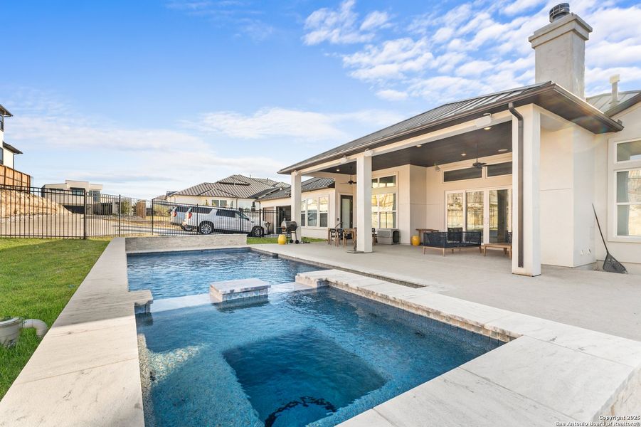 Exterior details and patio area of a home in , San Antonio (Image 22).