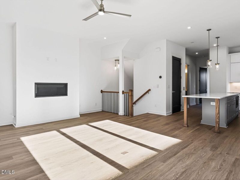 014-1280x960-living-room 014-1280x960-living-room