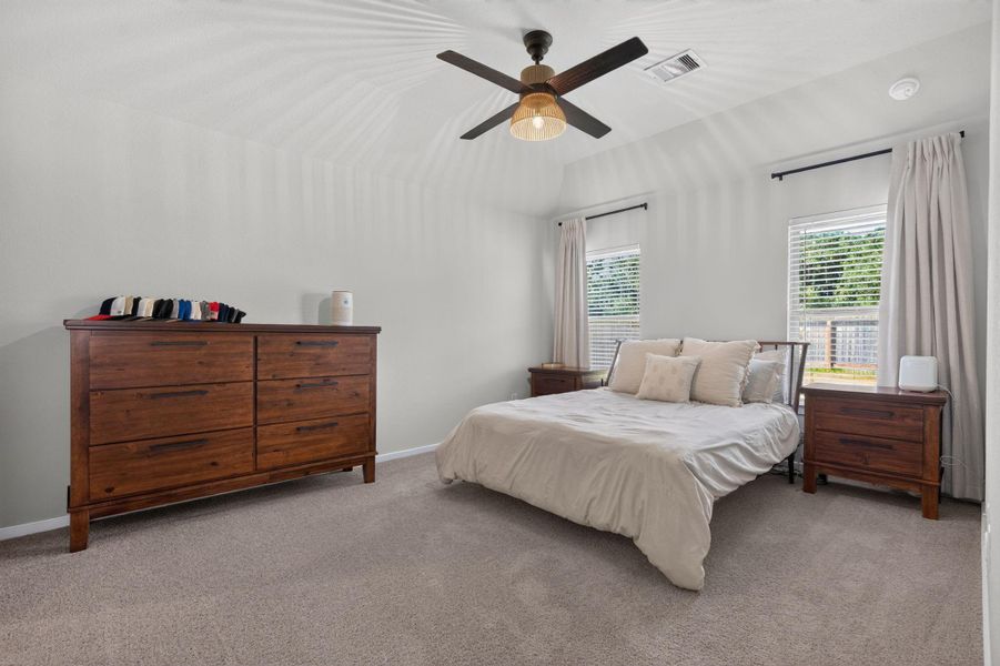 Furnished interior view inside a new home in Caney Mills, Conroe (Image 15).