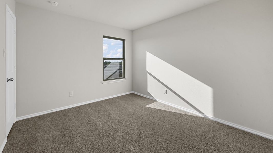 Spacious, unfurnished interior of a new home in Wildcat Ranch, Crandall (Image 21).