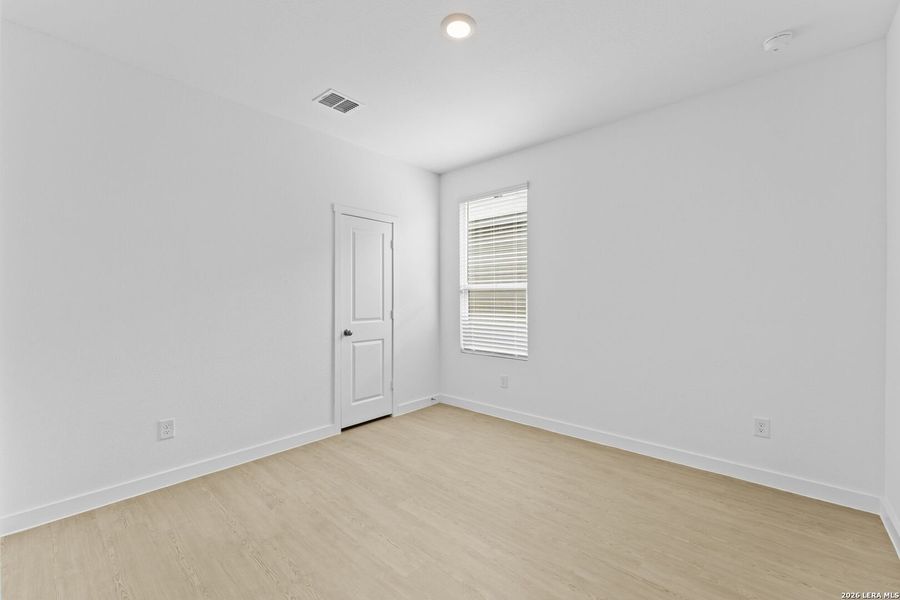 Spacious, unfurnished interior of a new home in Hightop Ridge, Converse (Image 19).
