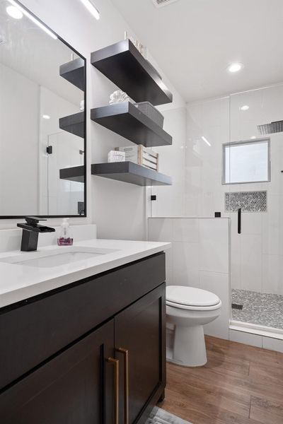 Furnished interior view inside a new home in , Bastrop (Image 22).