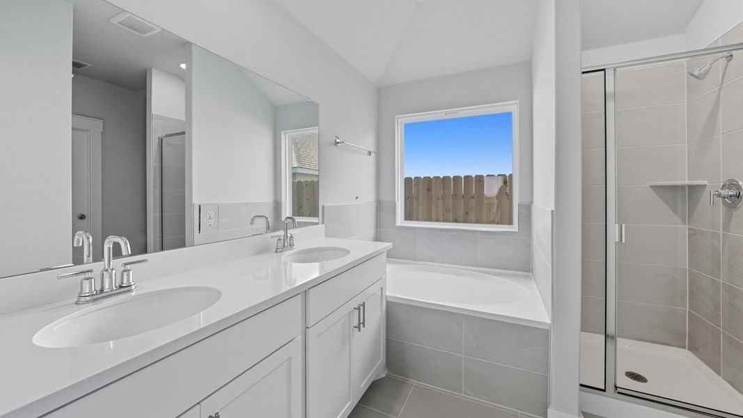 Furnished interior view inside a new home in Hunters Glen, Jarrell (Image 6).