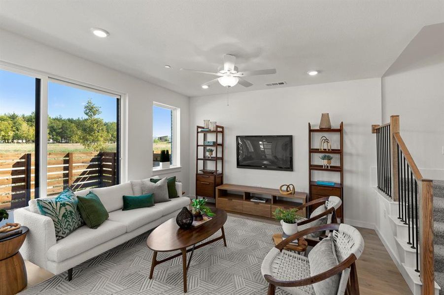 13_1833 Azalea_2283_Elm II_Family