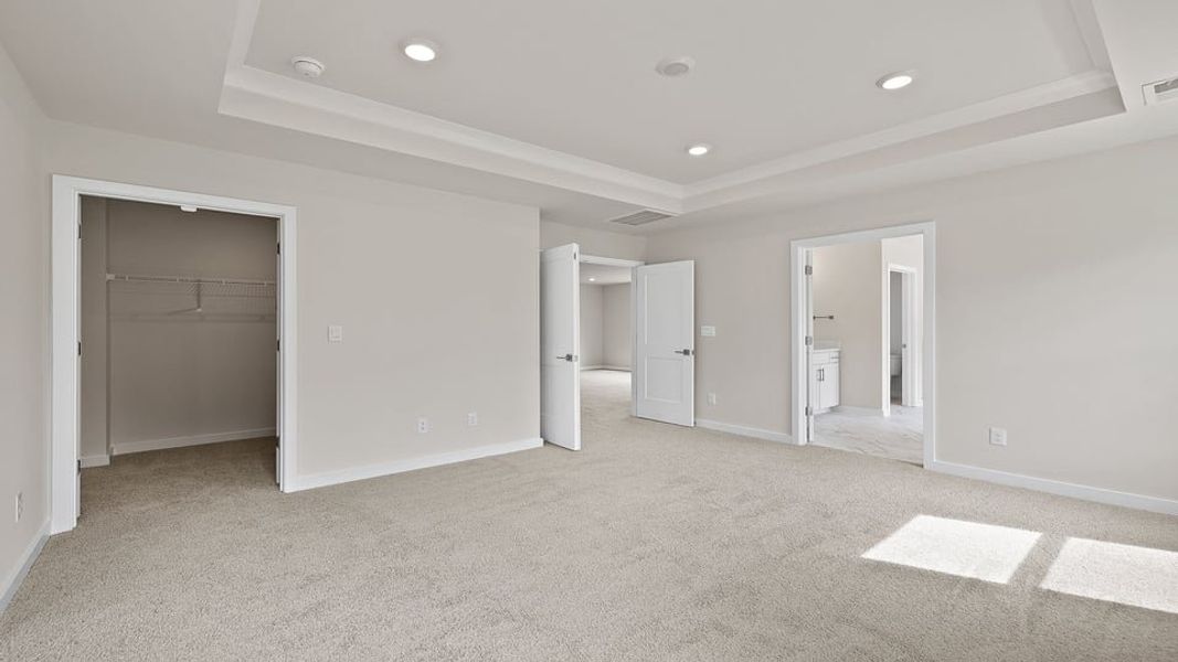 Spacious, unfurnished interior of a new home in Adams Glen, Greenville (Image 26).
