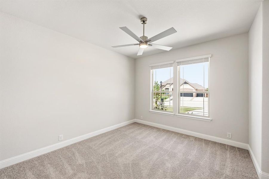 Spacious, unfurnished interior of a new home in Hayes Crossing, Midlothian (Image 22).