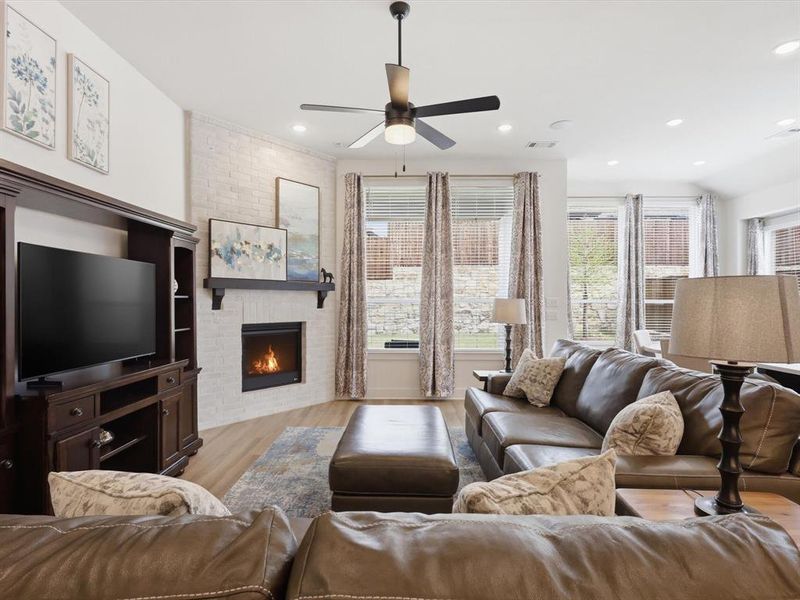 Furnished interior view inside a new home in Thompson Farms, Van Alstyne (Image 6).