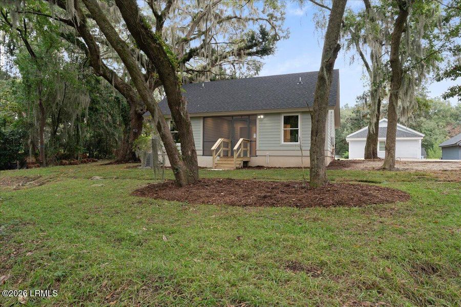 Exterior details and patio area of a home in , Beaufort (Image 41).