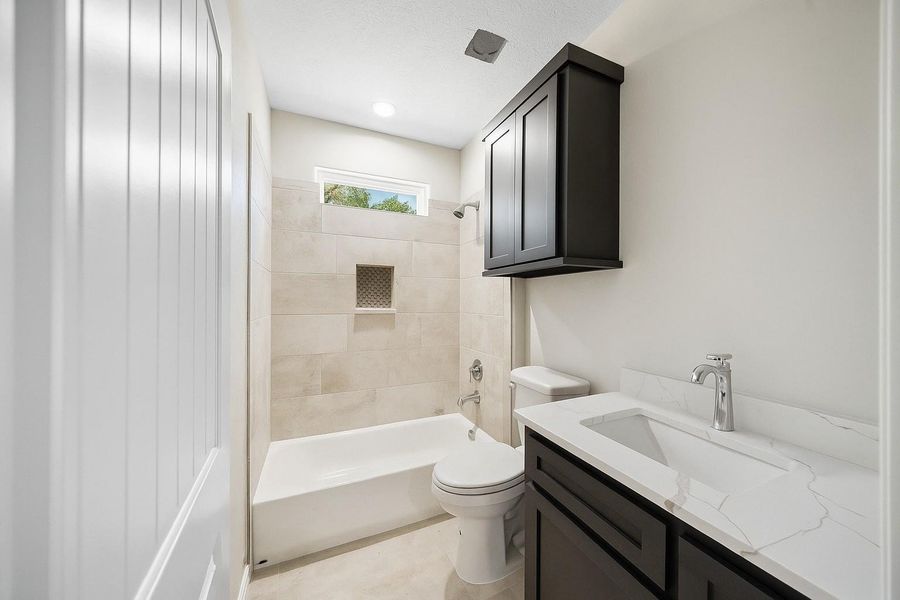 Virtually staged finishes - not exact of what is in home. Virtually staged finishes - not exact of what is in home.