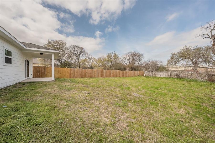 Exterior details and patio area of a home in , Greenville (Image 21).