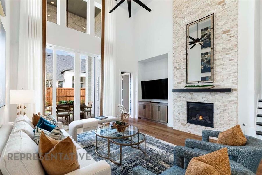 Furnished interior view inside a new home in Star Trail, Prosper (Image 25).