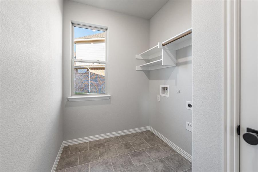 Spacious, unfurnished interior of a new home in Morningstar, Aledo (Image 30). Spacious, unfurnished interior of a new home in Morningstar, Aledo (Image 30).