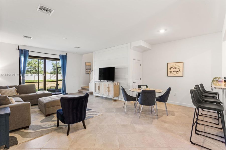 Furnished interior view inside a new home in , Fort Myers (Image 7).