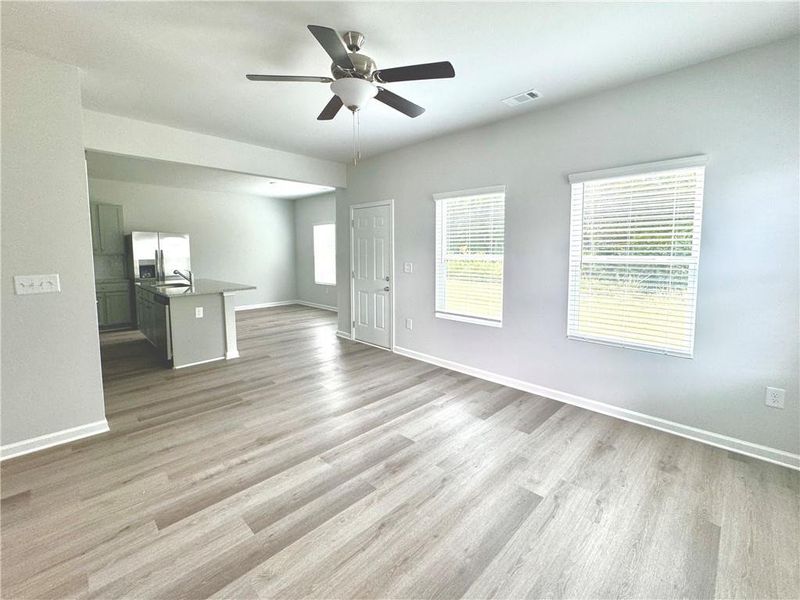 Spacious, unfurnished interior of a new home in , Covington (Image 6).