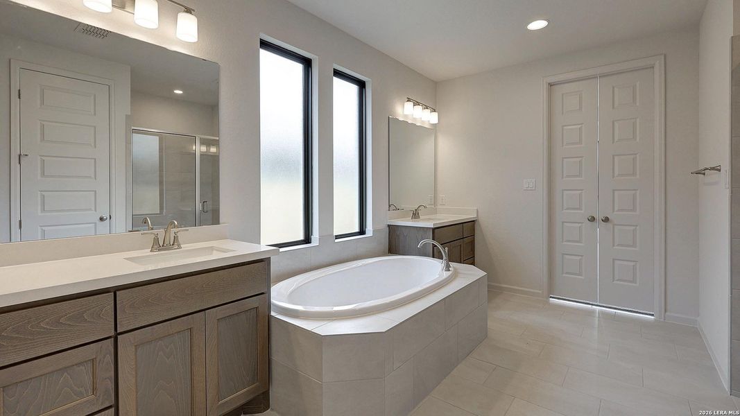 Furnished interior view inside a new home in Haby Hill, San Antonio (Image 8).