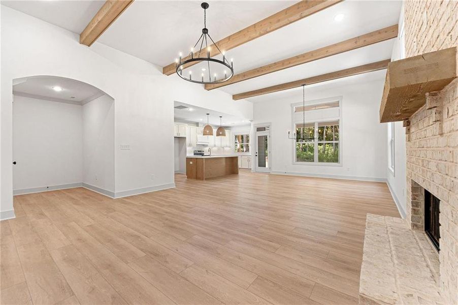 Spacious, unfurnished interior of a new home in , Jefferson (Image 22).