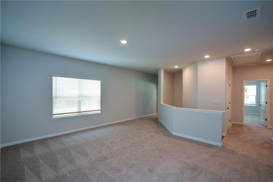 Spacious, unfurnished interior of a new home in Graystone Village, Grayson (Image 29).