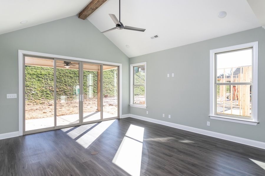 Representative unfurnished interior of a home built from the The Redwood Basement by Greentech Homes LLC in Timberlee, Ooltewah (Image 5).
