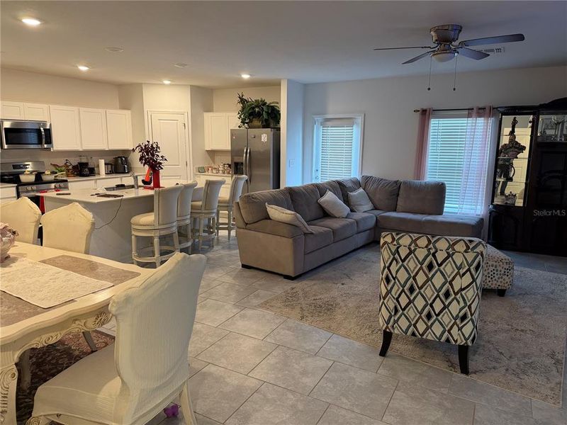 Furnished interior view inside a new home in , Winter Haven (Image 12).