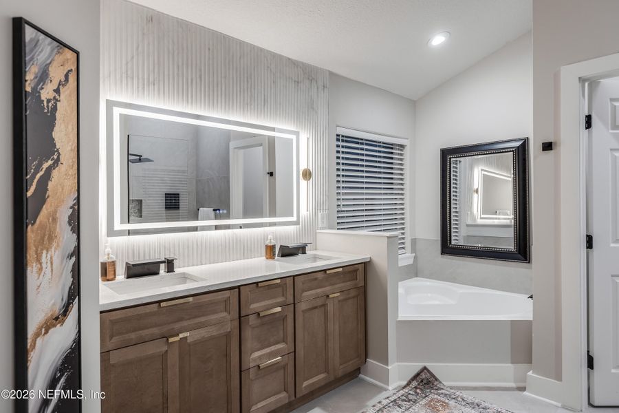 Furnished interior view inside a new home in , Middleburg (Image 28). Furnished interior view inside a new home in , Middleburg (Image 28).