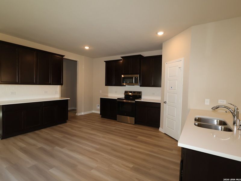 Furnished interior view inside a new home in Park Place, New Braunfels (Image 11).