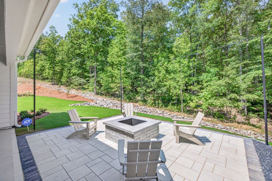 Representative exterior details of a home built from the Wynfield by Pulte Homes in Bleckley Station, Ball Ground (Image 4).