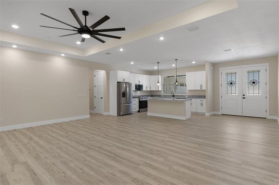 Spacious, unfurnished interior of a new home in , Beverly Hills (Image 53). Spacious, unfurnished interior of a new home in , Beverly Hills (Image 53).