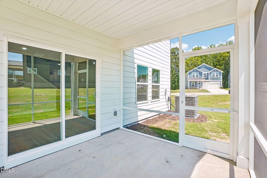 42-web-or-mls-Cadence Meadows - Raleigh 42-web-or-mls-Cadence Meadows - Raleigh