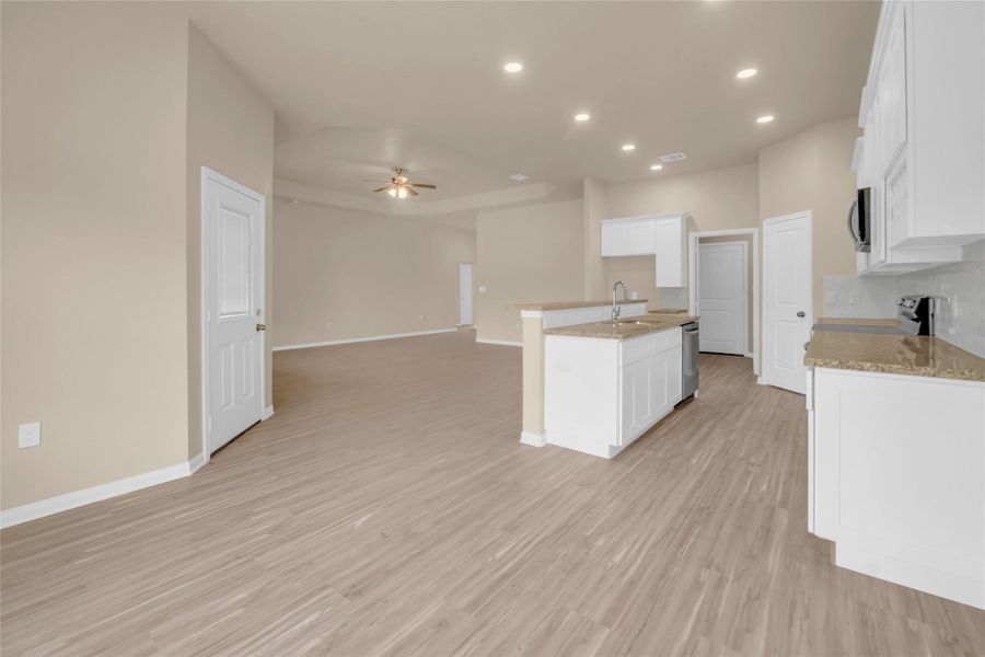 Spacious, unfurnished interior of a new home in , Angleton (Image 5). Spacious, unfurnished interior of a new home in , Angleton (Image 5).