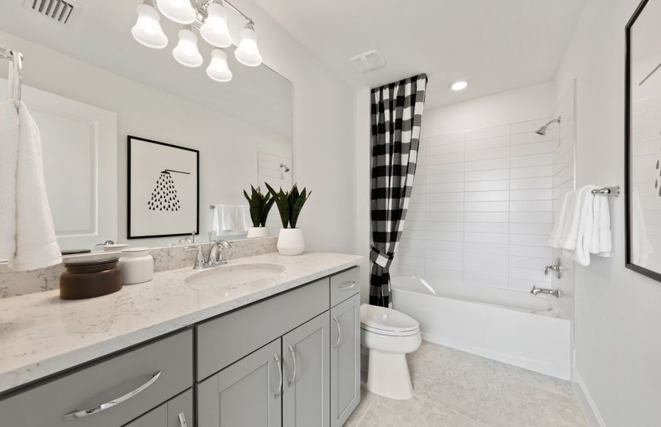 Upstairs secondary bathroom