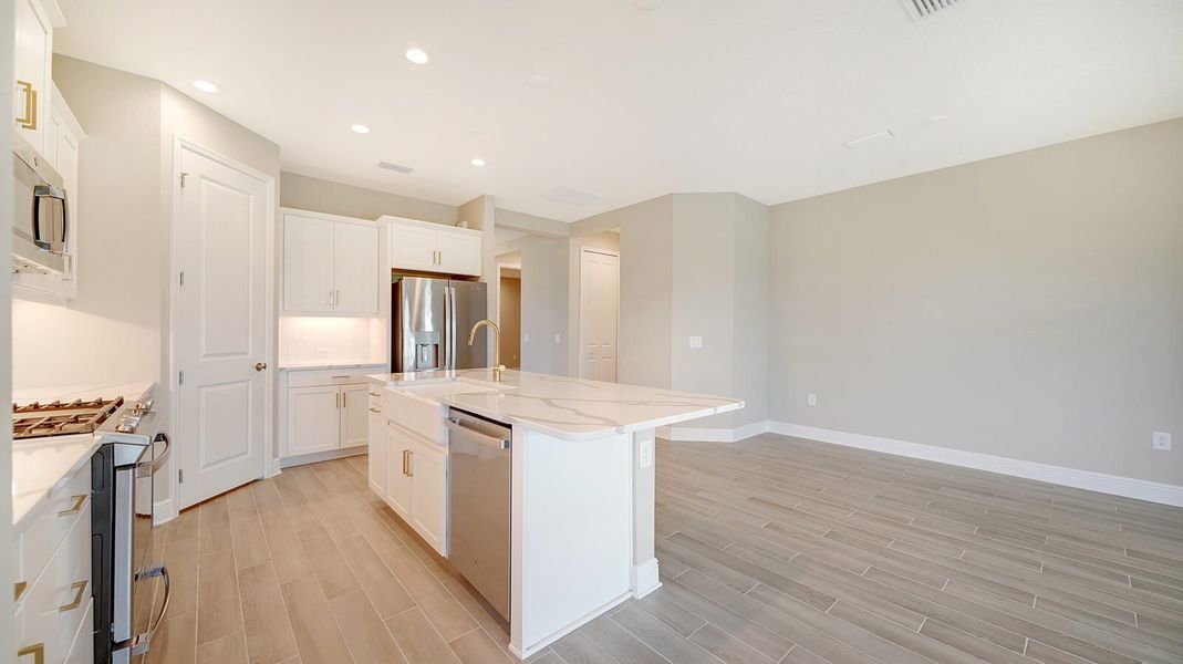 Furnished interior view inside a new home in Vistera of Venice, Englewood (Image 10).