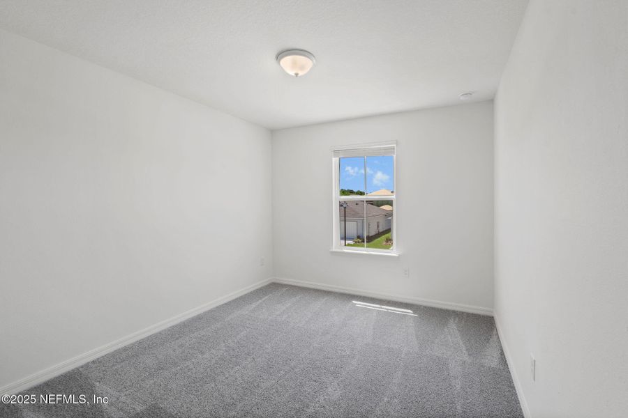 Spacious, unfurnished interior of a new home in Wells Landing, Jacksonville (Image 9).