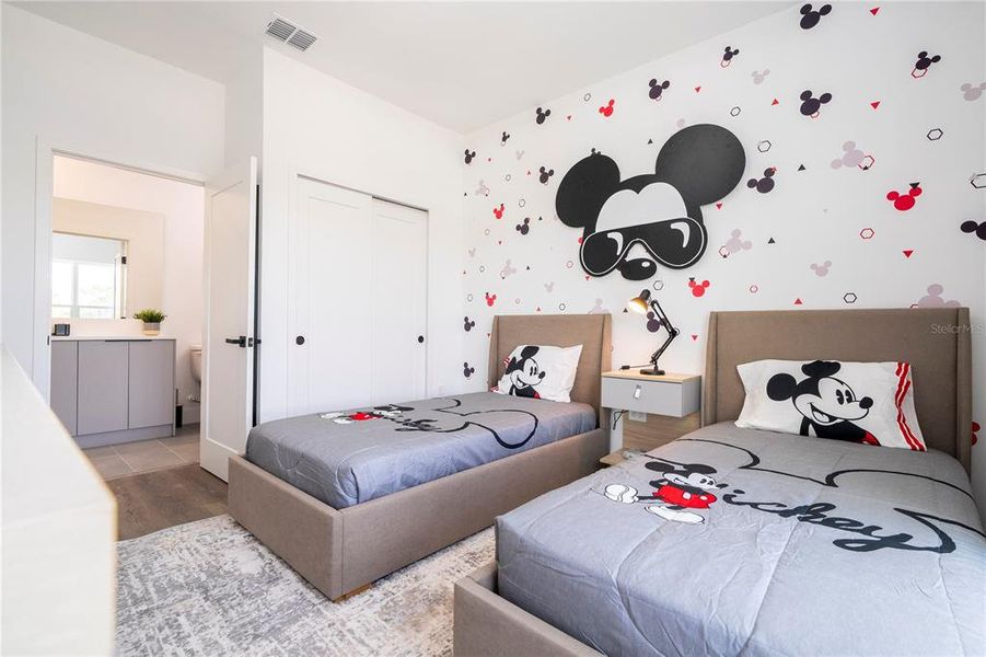 Furnished interior view inside a new home in , Kissimmee (Image 43).