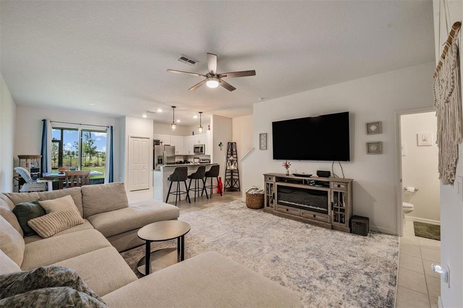 Furnished interior view inside a new home in , Parrish (Image 25).