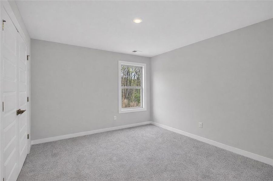Spacious, unfurnished interior of a new home in The Manor at Gainesville Township, Gainesville (Image 37). Spacious, unfurnished interior of a new home in The Manor at Gainesville Township, Gainesville (Image 37).