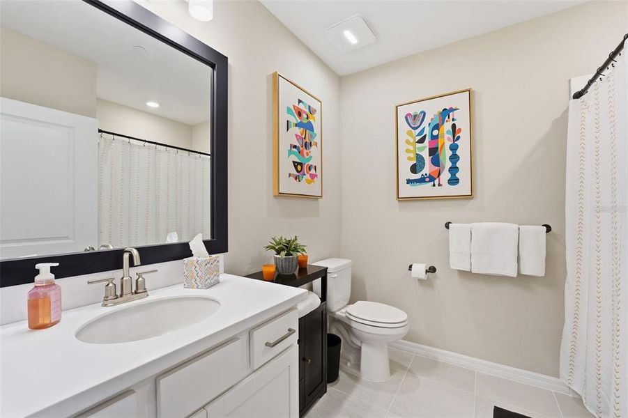 Furnished interior view inside a new home in , Port Charlotte (Image 19).