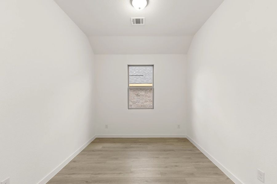 Flex Room